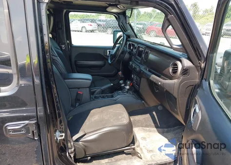 2020 Jeep Wrangler Unlimited Freedom 4X4 z USA, uszkodzony, nr VIN 1C4HJXDN7LW245233